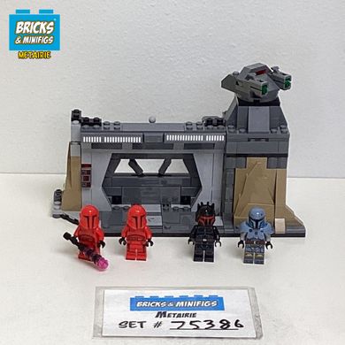 75386 Paz Vizsla and Moff Gideon Battle (U)