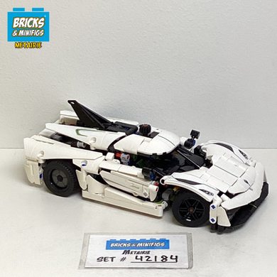 42184 Koenigsegg Jesko Absolut White Hypercar (U)