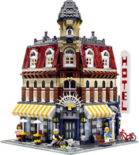 10182 LEGO Cafe Corner