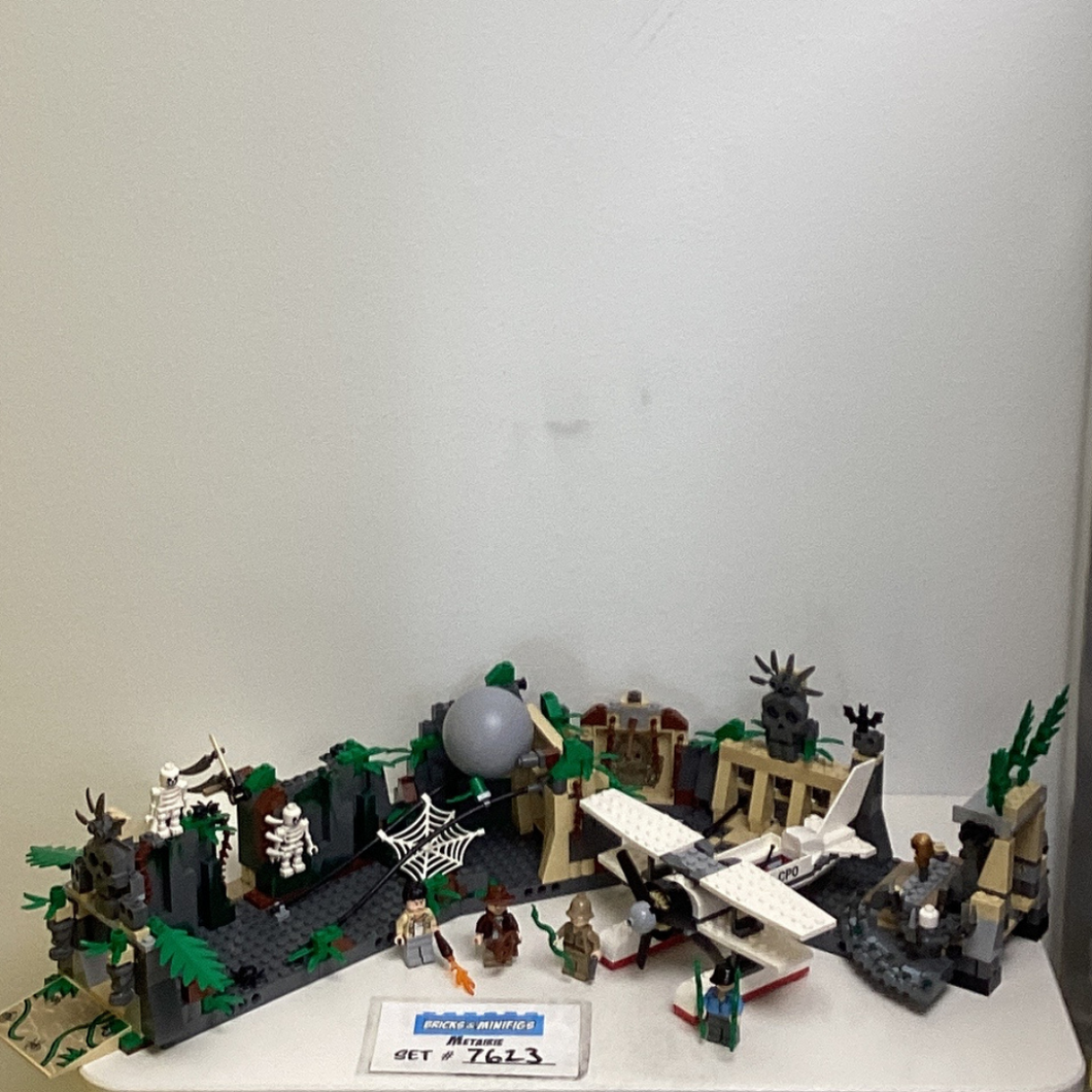 7623 Temple Escape (U)