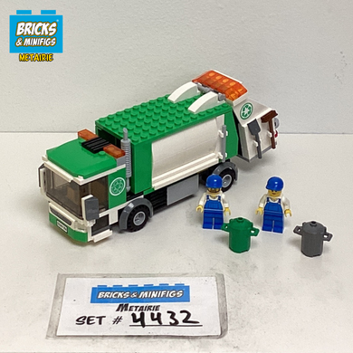 4432 Garbage Truck (U)