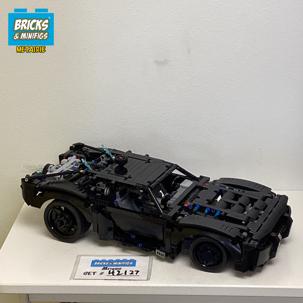 42127 The Batman - Batmobile (U)