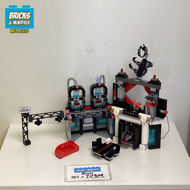 70809 Lord Business' Evil Lair (U2)