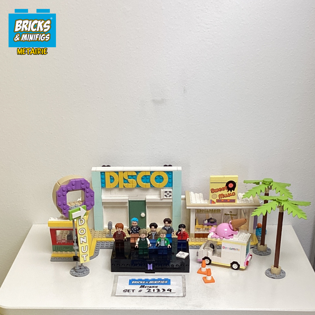 21339 BTS Dynamite (U)