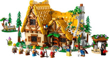 43242 Snow White and the Seven Dwarfs' Cottage PRE-OWNED CERTIFIED