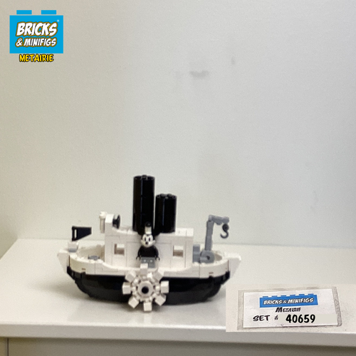40659 Mini Steamboat Willie (U)
