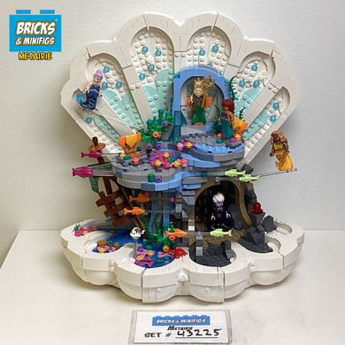 43225 The Little Mermaid Royal Clamshell (U)