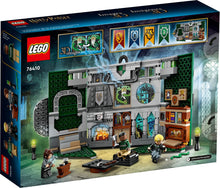 76410 Slytherin™ House Banner