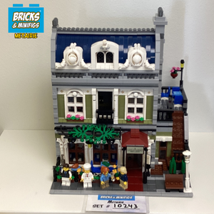 10243 Parisian Restaurant (U1)