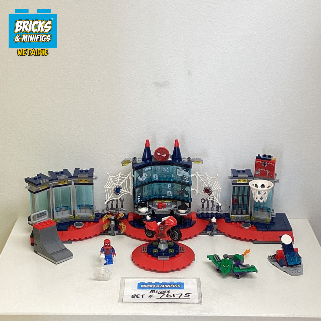 76175 Attack on the Spider Lair (U1)
