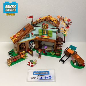 41745 Autumn's Horse Stable (U)