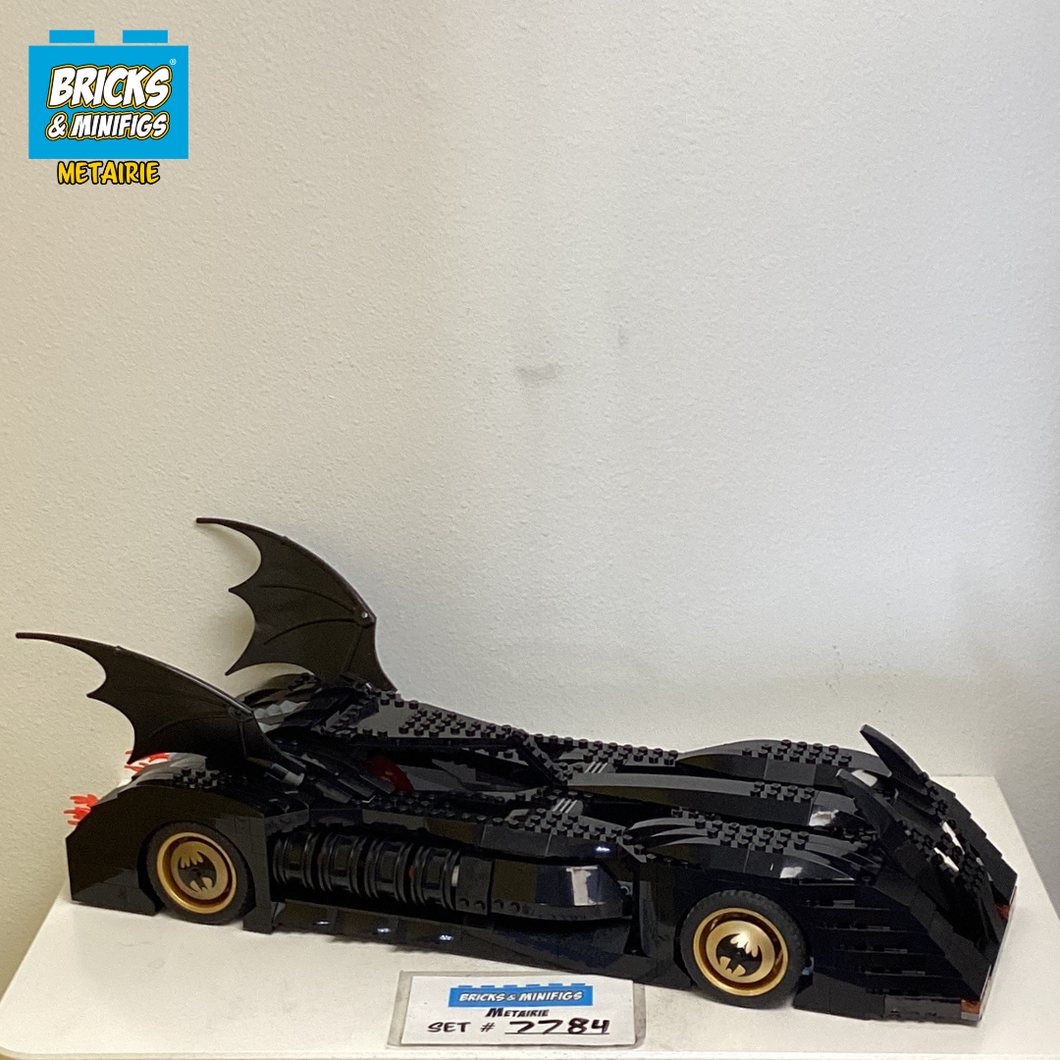 7784 The Batmobile: Ultimate Collectors' Edition (U)