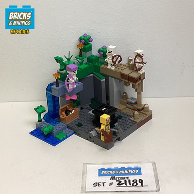 21189 The Skeleton Dungeon (U1)