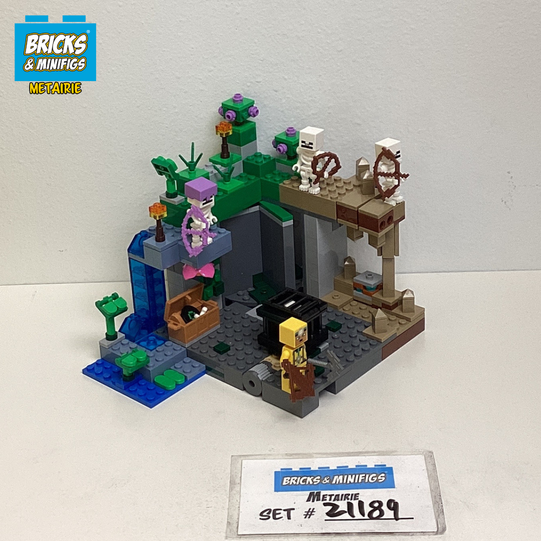 21189 The Skeleton Dungeon (U1)
