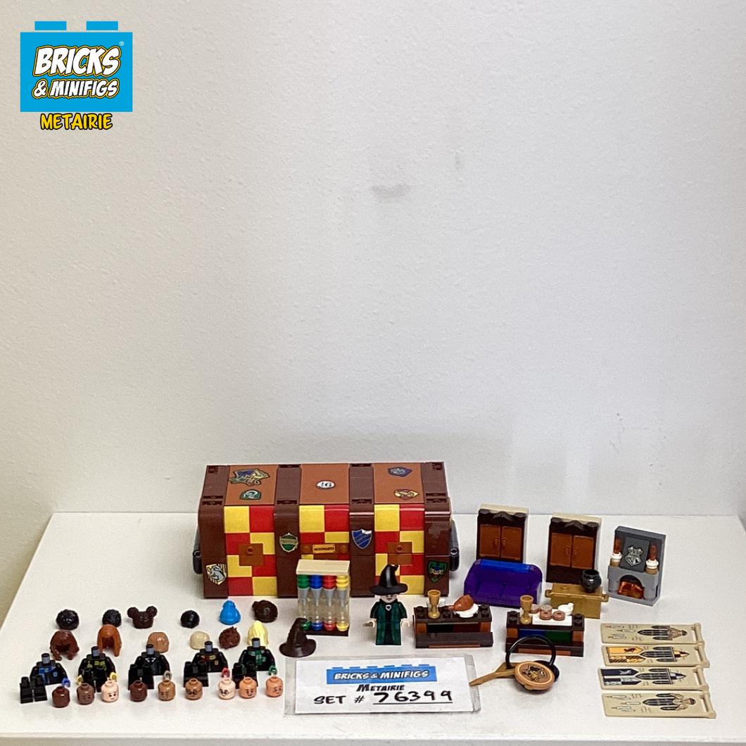 76399 Hogwarts Magical Trunk (U)