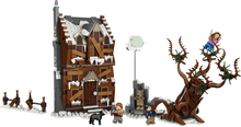 76407 The Shrieking Shack & Whomping Willow
