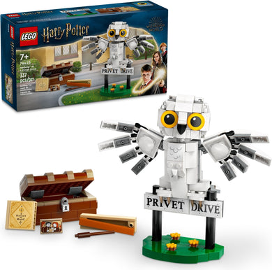 76425 LEGO Hedwig™ at 4 Privet Drive