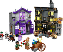 76439 Ollivanders™ & Madam Malkin's Robes