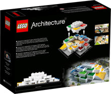 21037 LEGO House