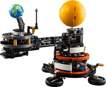 42179 Planet Earth and Moon in Orbit OPEN BOX NEW
