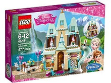 41068 Arendelle Castle Celebration