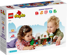 10976 LEGO Santa's Gingerbread House