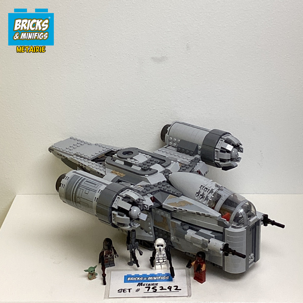 75292 The Razor Crest (U)