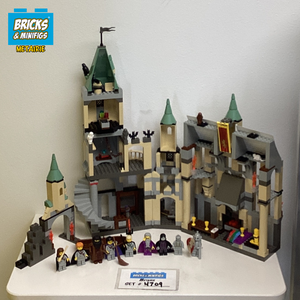 4709 Hogwarts Castle (U)