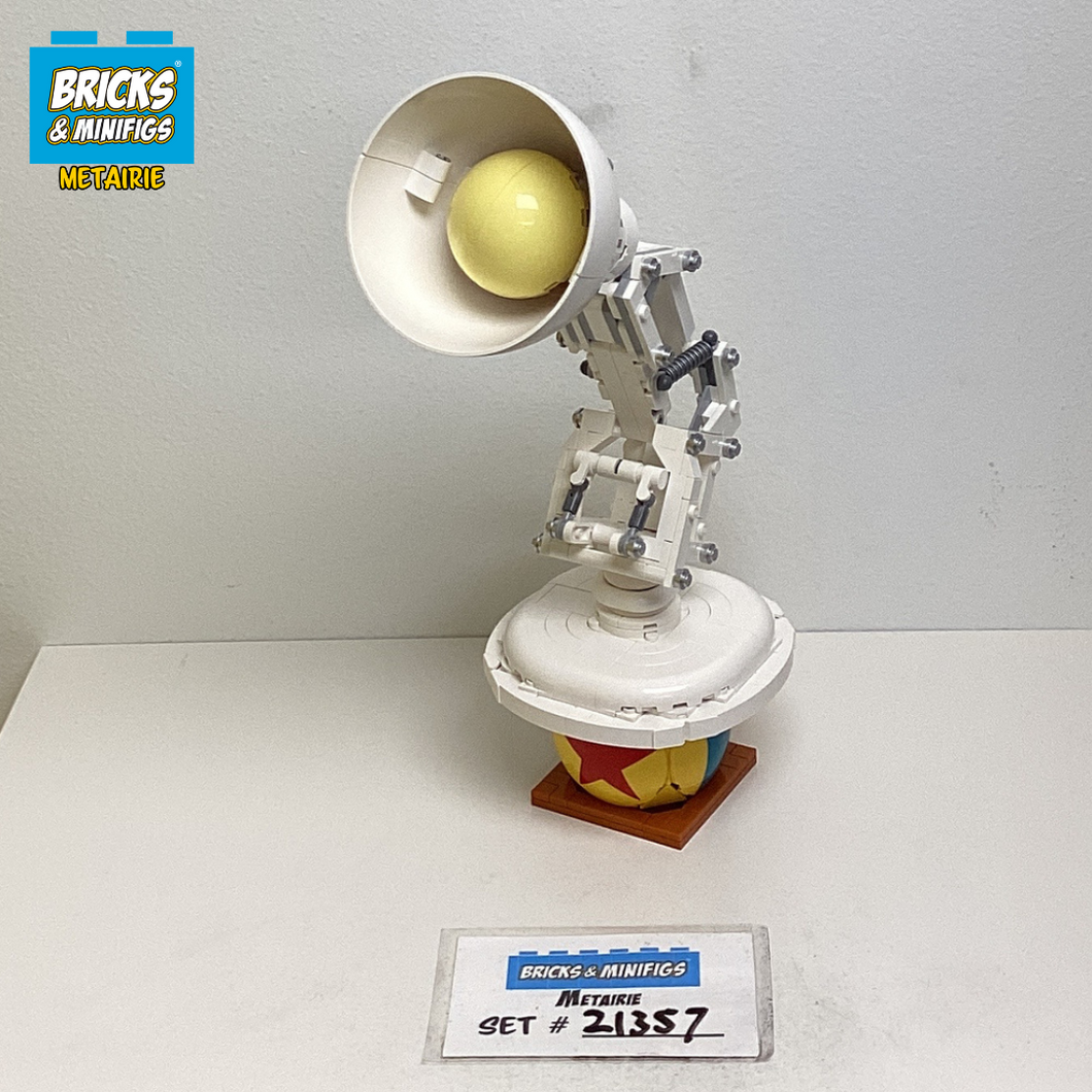 21357 Disney Pixar Luxo Jr. (U1)