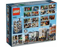 10255 LEGO Assembly Square