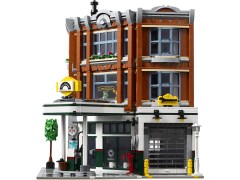 10264 LEGO Corner Garage PRE-OWNED CERTIFIED