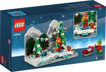 40564 Winter Elves Scene